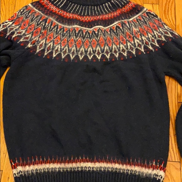 Sweater - Picture 4 of 4